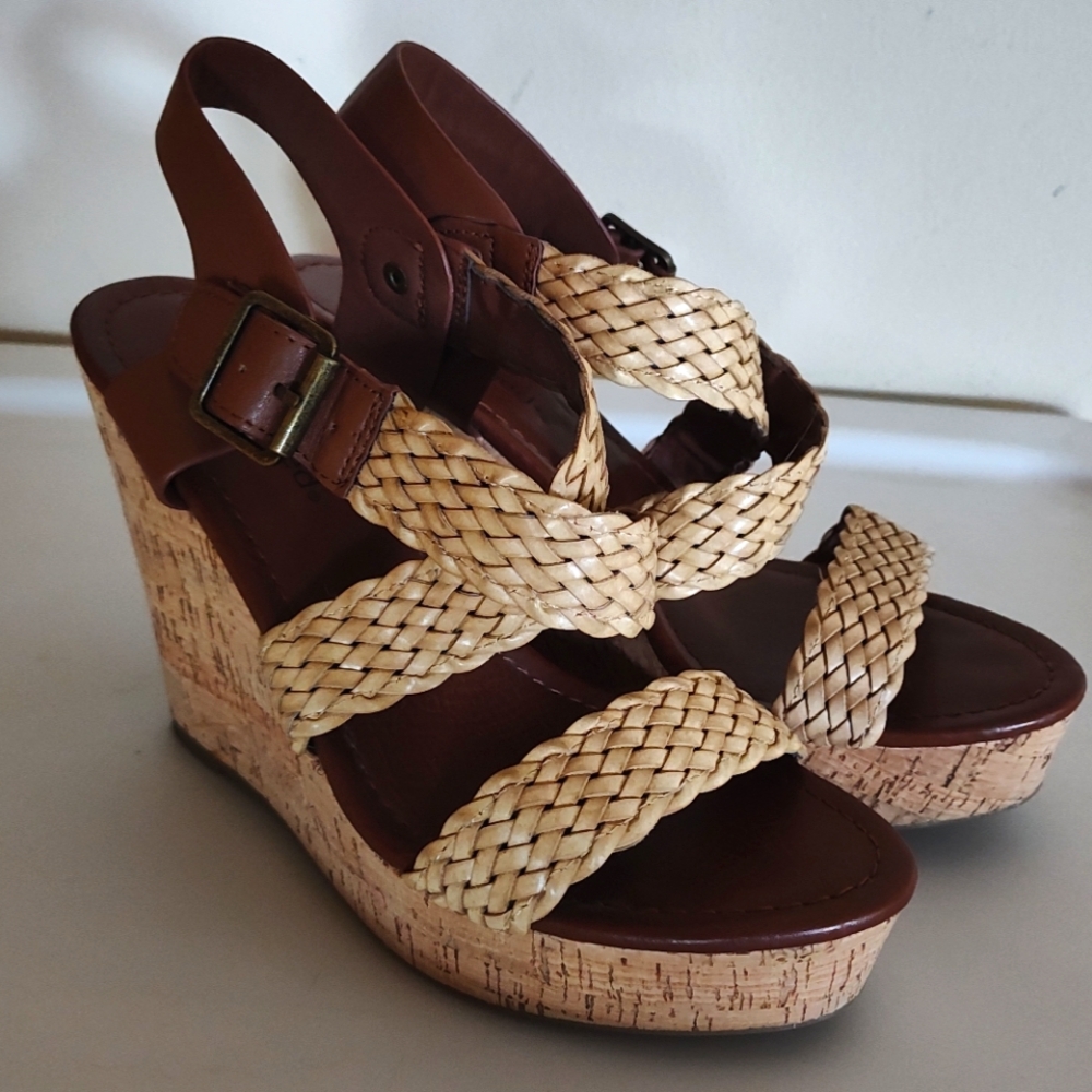City Classified Women's Tan Criss Cross Ankle Strap 3" Heel Wedge Sandal 7.5